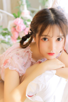 硕大粗长撑裂了小龙女